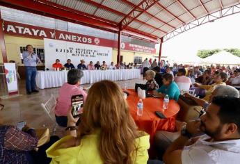 Rocha Moya se compromete con la construcción de carreteras y el represo de Sataya en Navolato