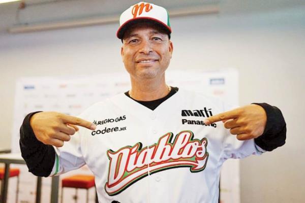 Juan Castro es destituido de los Diablos Rojos 