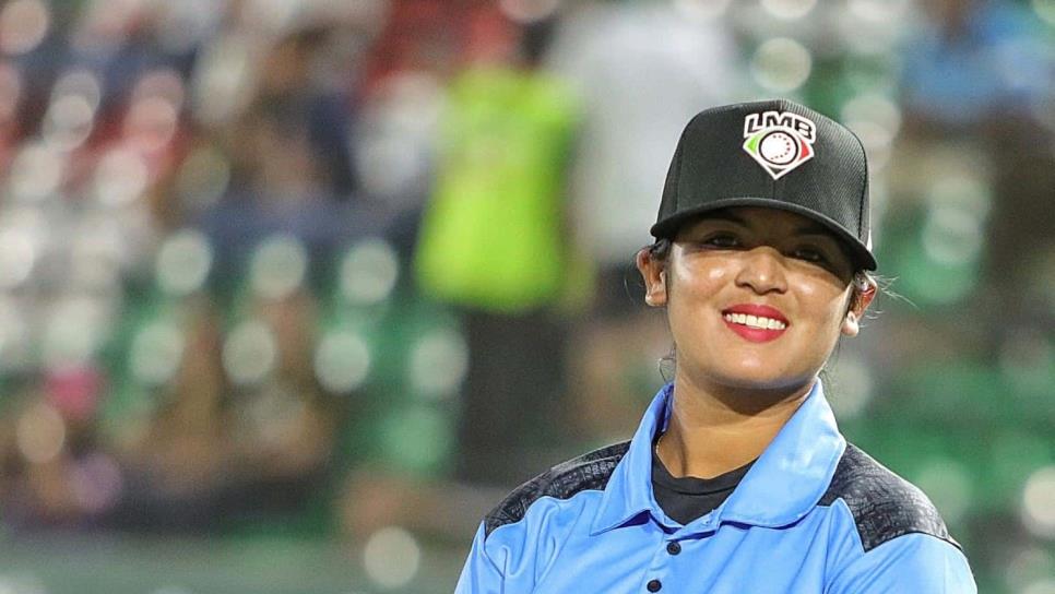 La sinaloense Julissa Iriarte debuta como umpire en la LMB