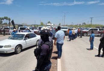 Productores abren paso entre operativo policiaco y apoyan manifestación en Topolobampo