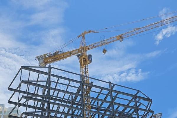 Sancionarán y frenarán obras que hagan maniobras de riesgo en Mazatlán