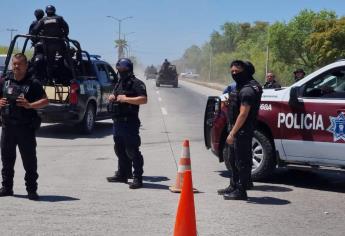 Policías Estatales detienen a un civil y recuperan tres vehículos en Culiacán