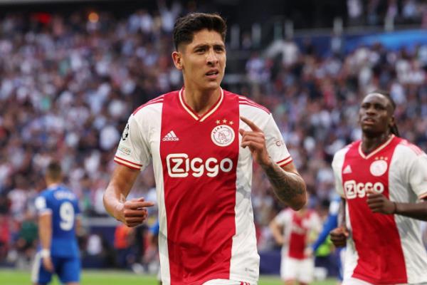 Edson Álvarez es pretendido por el Bayern Múnich