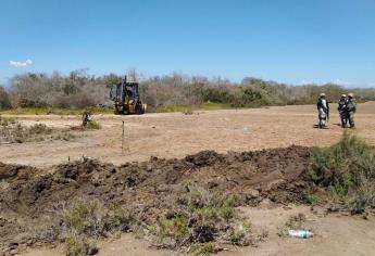 Localizan una fosa con restos humanos en la península de Villamoros en Eldorado