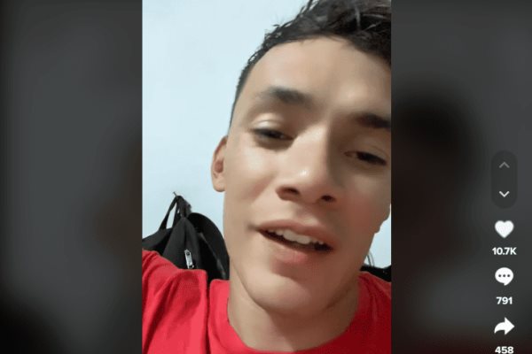Por apellidarse «Pastor», Costco le niega la membresía