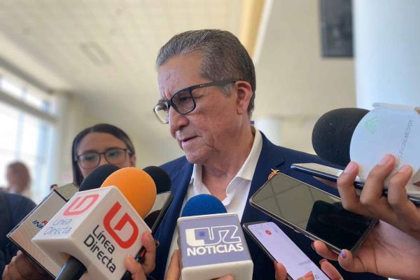 «Así como sucedió en alcaldías de Culiacán y Mazatlán, se tiene que proceder en la UAS»: Feliciano Castro