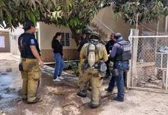 Una veladora incendia y arrasa un departamento en la colonia Antonio Toledo Corro, Culiacán