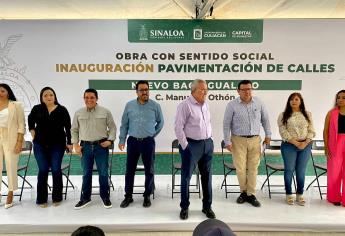 Con pastel y música en vivo, Rocha Moya inaugura pavimentación en la colonia Nuevo Bachigualato, Culiacán