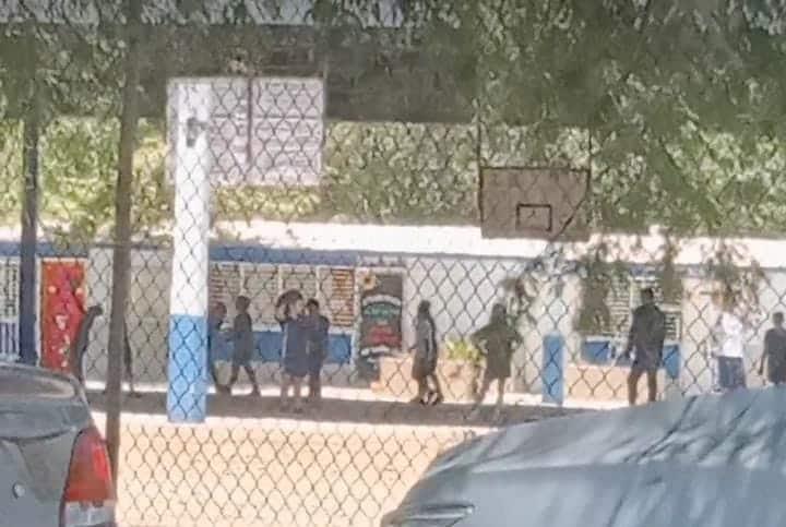 Denuncian a primaria de Los Mochis de no suspender clases de educación física