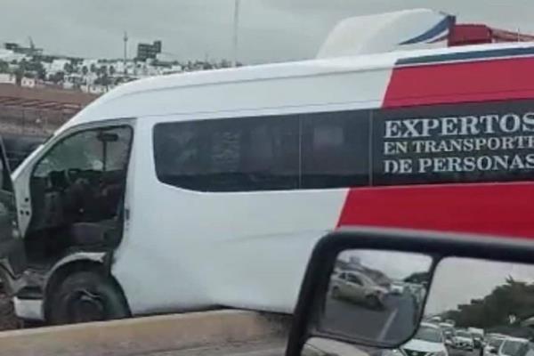 Se registra un encontronazo en La Costerita: sólo daños materiales