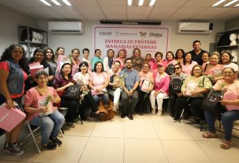 Secretaría de Salud entrega prótesis mamarias a mujeres que luchan contra el cáncer de mama