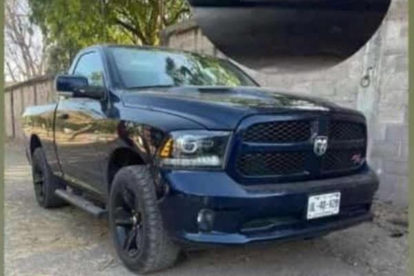 Despojan un Cupra y una Ram en un autolavado en Culiacán