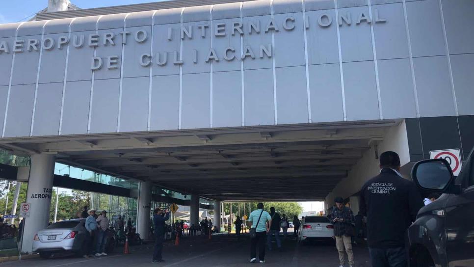 Van más de 7 mil 400 pasajeros afectados por la toma del aeropuerto de Culiacán por productores