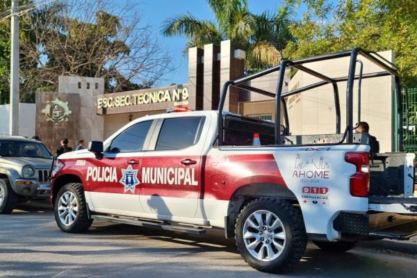 Padres de familia de la ETI #94 coinciden en que «Operativo Mochila» no es suficiente, piden modalidad en línea