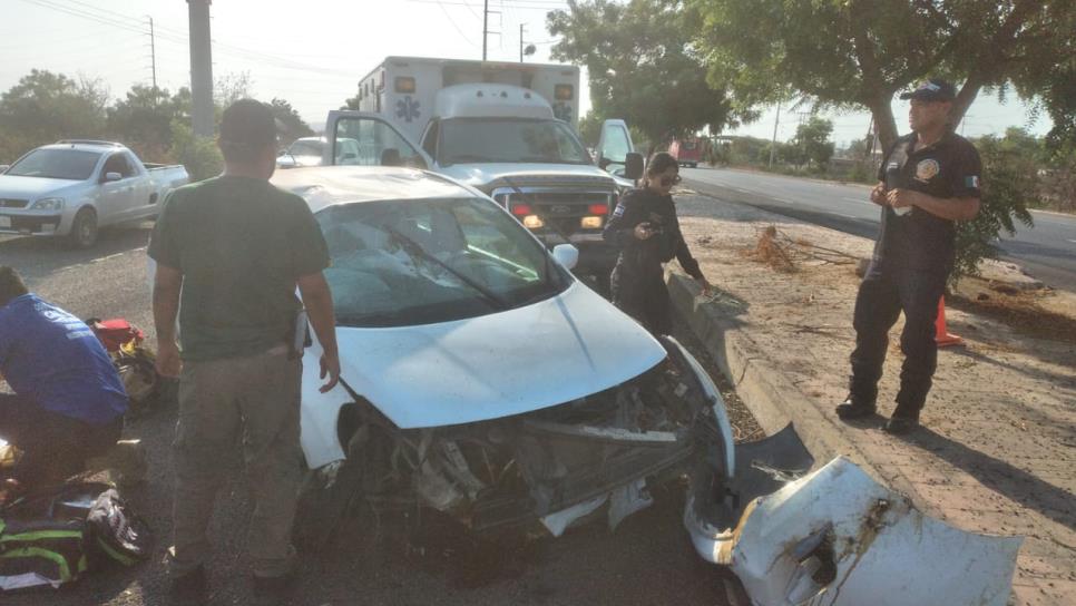 Choque de auto «fantasma» deja a mujer herida en Villa Unión 