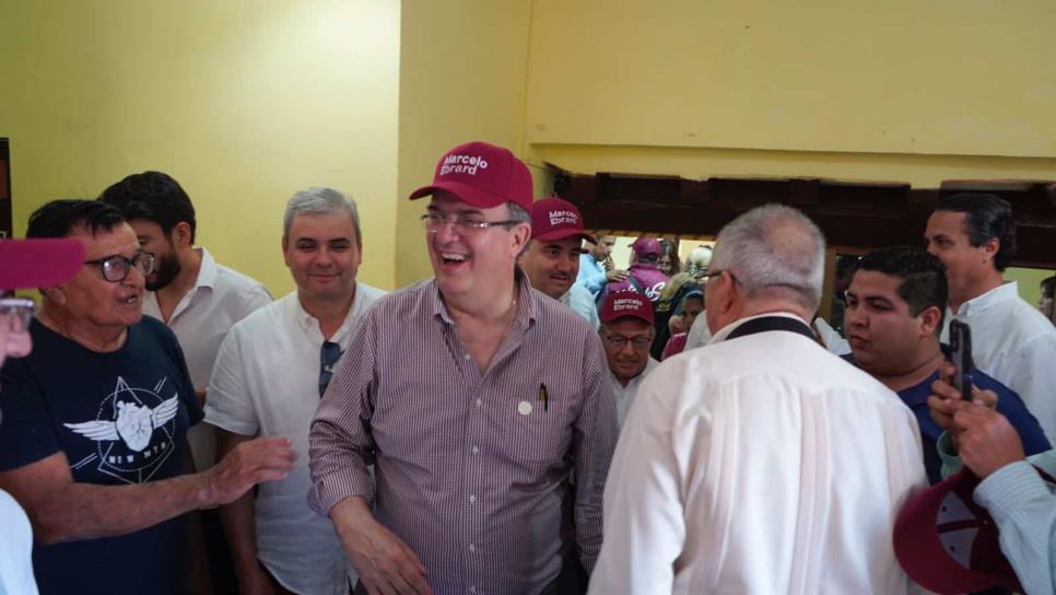 Marcelo Ebrard comió los mejores mariscos de Sinaloa con «El Cuchupetas»