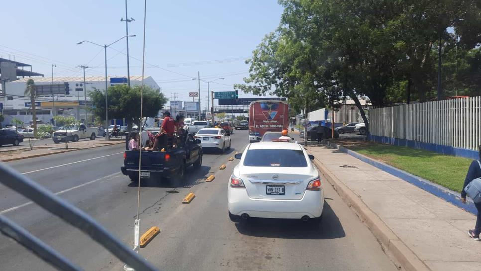 Con inspectores, Alianza de camiones vigila que se haga el uso correcto del carril preferencial en Mazatlán