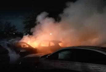 Complicado dar con el «piromaniaco» que incendió autos por traer pasamontañas: Castañeda