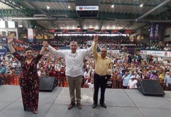 Adán Augusto López acusa al Senador Mario Zamora de operar en su contra