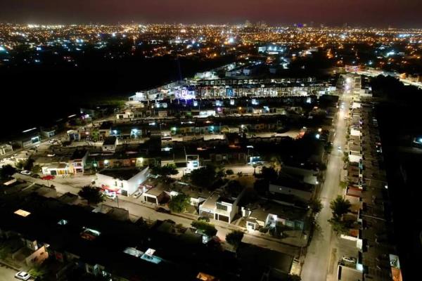 Gobierno de Mazatlán busca invertir 40 millones de pesos en 10 mil lámparas 