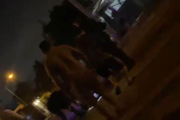 Hombres son atacados a navajazos en Urbi Villas del Real en Mazatlán
