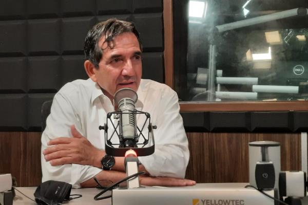Cuén no descarta alianza con el PRI; lo ve como un partido «atractivo»