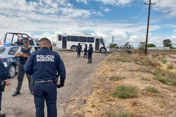 «No es normal, me mortifica que grupo armado bloquee carretera en Sinaloa»: Rocha Moya