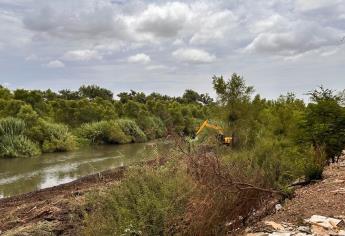 Limpian el río Sinaloa par aprevenir inundaciones en Guasave