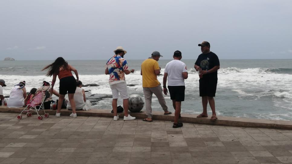 Pese a lluvias, hoteleros de Mazatlán garantizan seguridad y diversión de turistas