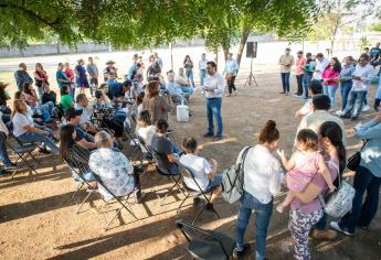 Villas del Río tendrá parques en óptimas condiciones, se compromete Juan de Dios Gámez