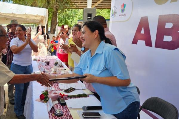 Margoth Urrea encabeza Cabildo Abierto en Otameto, sindicatura de Bachimeto