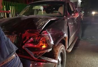 Conductor ebrio en Las Canteras choca 5 vehículos y huye; hay dos lesionados