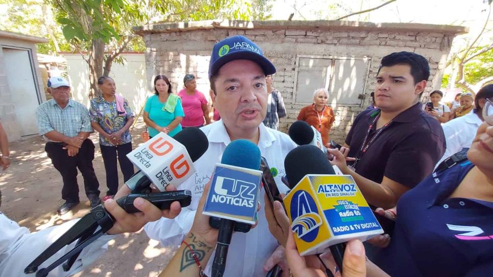 Falta de agua en Paseo de la Reina en Los Mochis, por incumplimiento de constructora