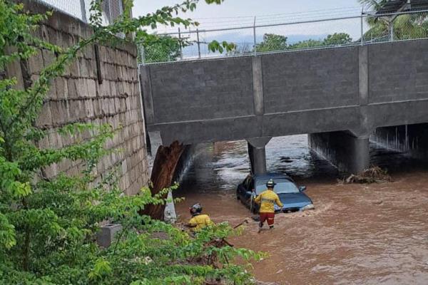 Se espera réplica de lluvia como la de Mazatlán en Culiacán en las próximas horas: Protección Civil