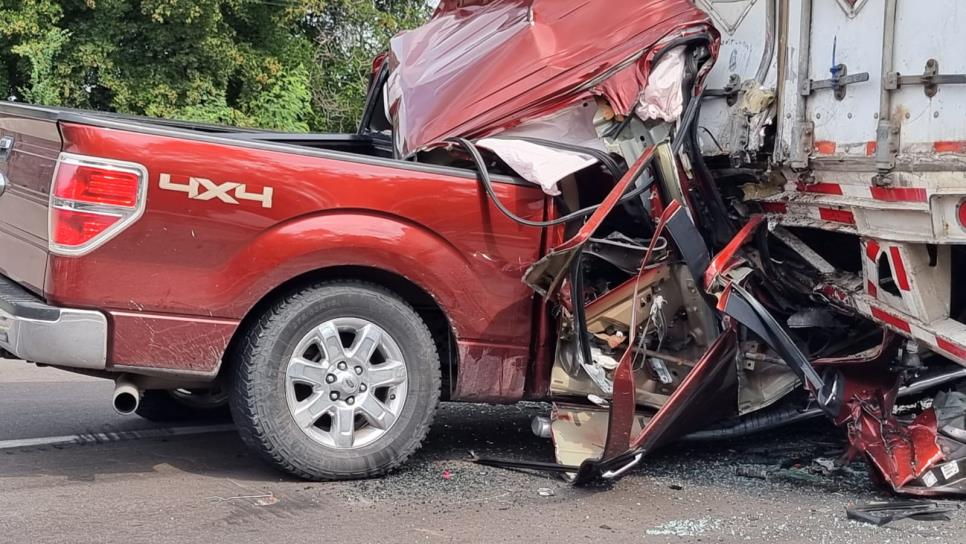 Vecino de Quilá pierde la vida al chocar contra un tráiler en la sindicatura de Costa Rica 