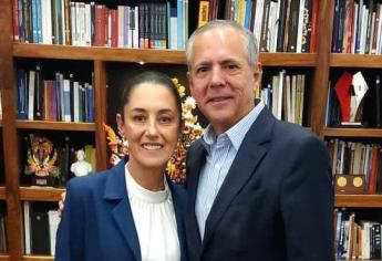 Claudia Sheinbaum y Gerardo Vargas vuelan juntos a Los Mochis