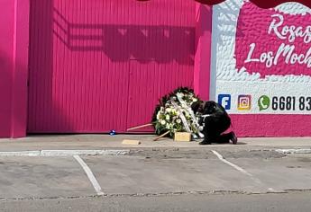 Un par de genitales, lo que contenía caja abandonada afuera de florería en Los Mochis