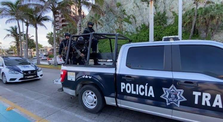 Localizan sin vida a un hombre en condominio de Mazatlán; se presume era un extranjero desaparecido