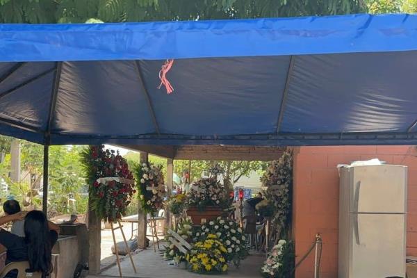 De tres puñaladas mataron a Nadia María; le dan el último adiós