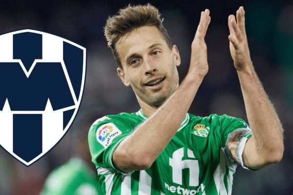 Sergio Canales es nuevo futbolista de Rayados de Monterrey
