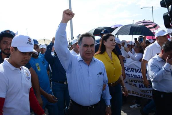 Rector de la UAS se ampara para no ser detenido