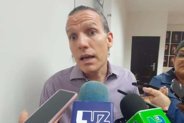 Julio Romanillo: «En Ahome el piso es parejo en tema de polarizado»