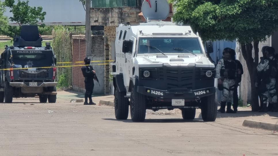 Catea FGR domicilio asegurado en la colonia Revolución en Culiacán