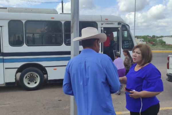 En medio de un fuerte operativo retorna grupo de desplazados a la sierra de Sinaloa