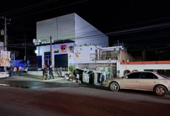 5 personas estuvieron al borde de la muerte al accidentarse en una camioneta en Culiacán