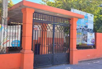 Padres de familia y Seguridad Pública frenan robos en escuelas de Ahome 