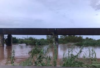 Rehabilitan caminos de la zona rural de Elota tras fuertes lluvias por remanentes de «Hilary»: PC Sinaloa