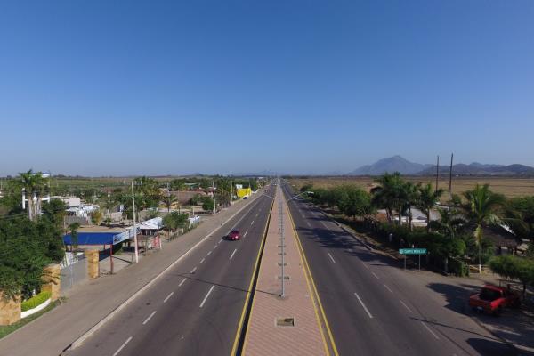 «Hilary» dejó baches en la Maxipista: Gobernador de Sinaloa
