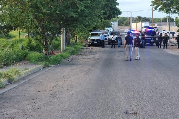 Arrojan un cadáver por el bulevar Geovanny Zamudio en Culiacán