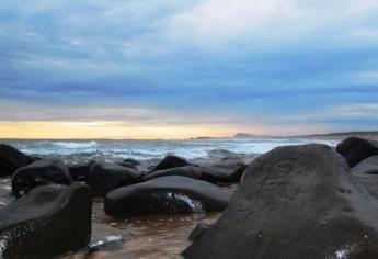 Las Labradas, el impresionante sitio arqueológico a la orilla del mar